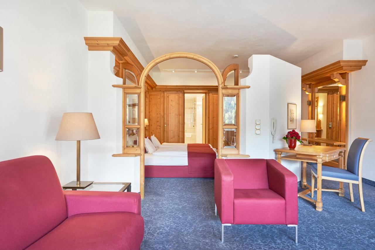 Hotel Traube Tonbach Baiersbronn Exterior photo
